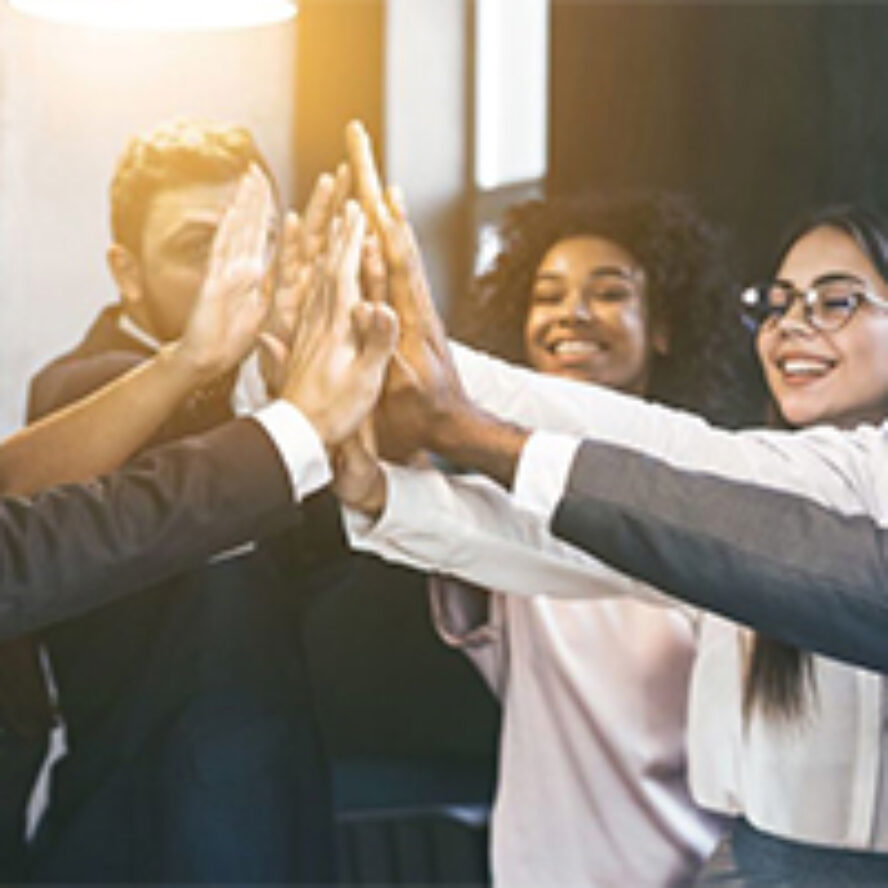 Building-and-managing-employee-relationships-&-morale-during-COVID-19